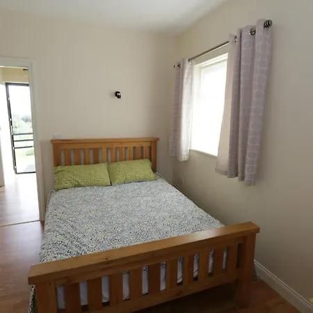 Kilronan Ranch And Tuition Centre Apartment *